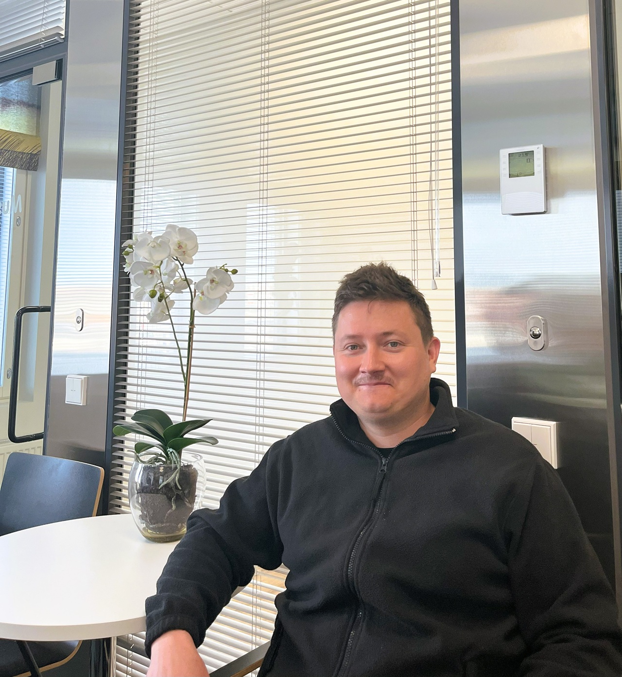 Aleksandros Delhas - Tapojärvi uratarina