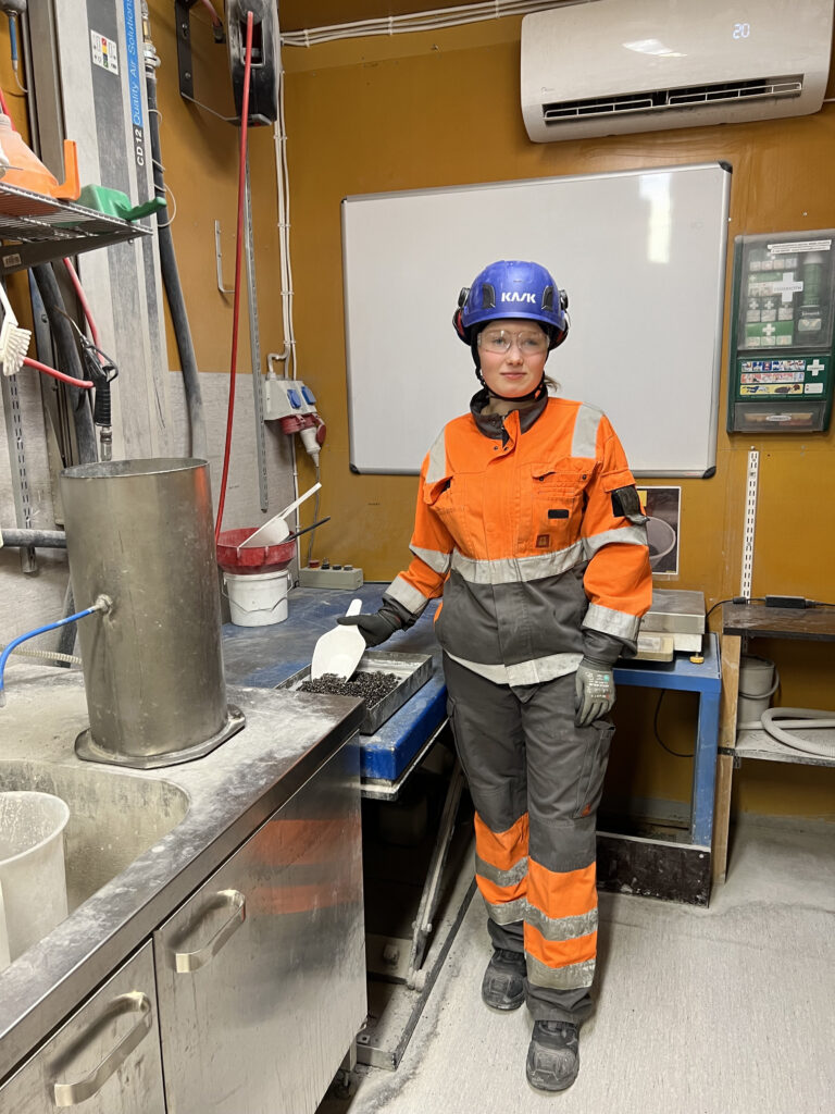 Venla Miettunen on Tapojärven 1000 työntekijä